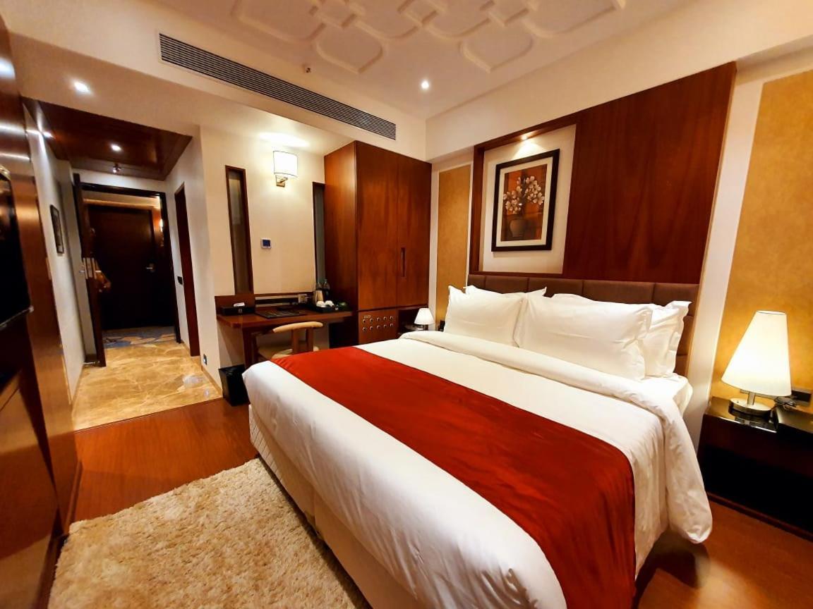 Hotel Mbc Citadel Nashik Exterior foto
